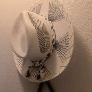 Primavera Collection Corazon Playero Hat